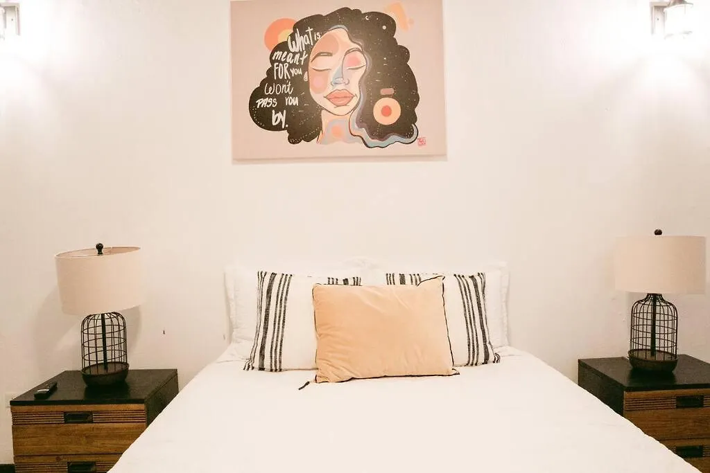 Art Inspired Apt Besides Governors Mansion In Osj - Fort Apt 11 Daire San Juan 0*,  Porto Riko
